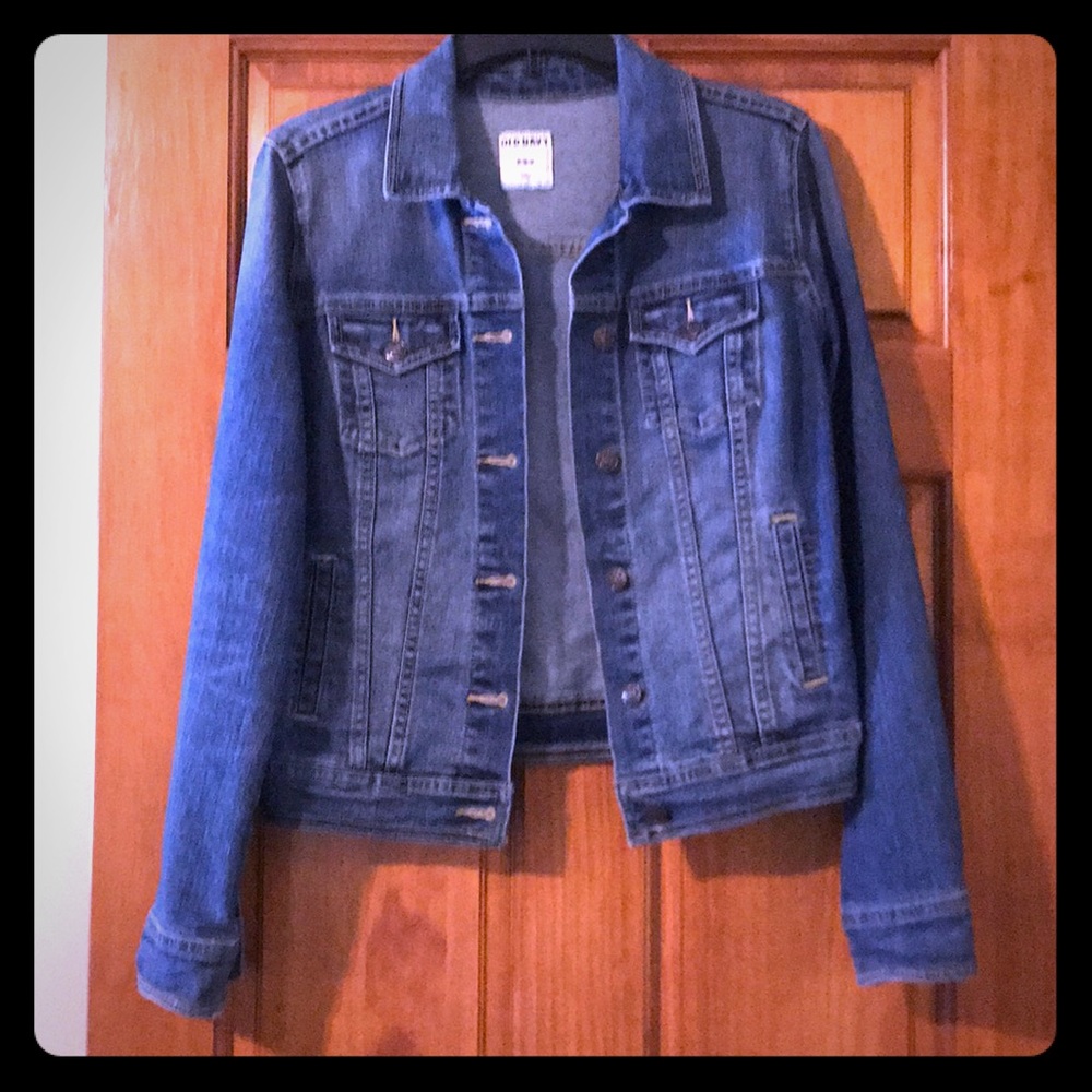 Old Navy Jean jacket size medium.